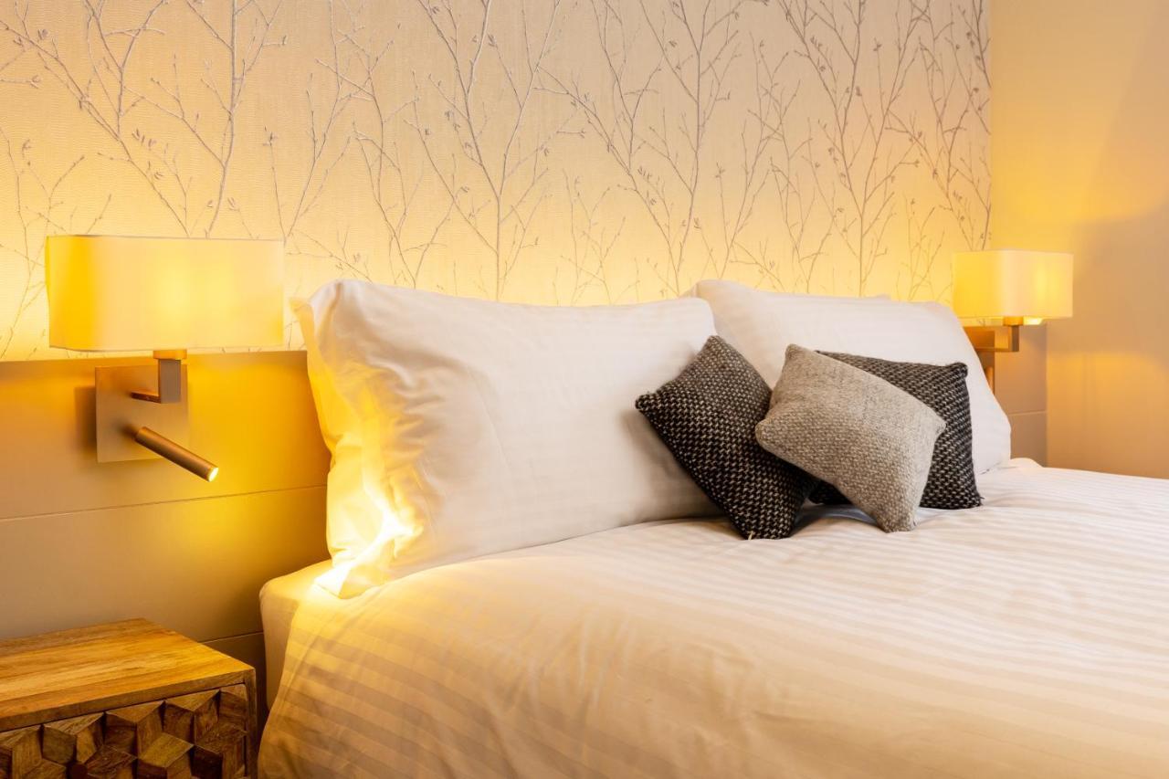 The Roost On Rock Road Otel Barry Dış mekan fotoğraf